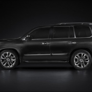 LX 570 – RESTYLING